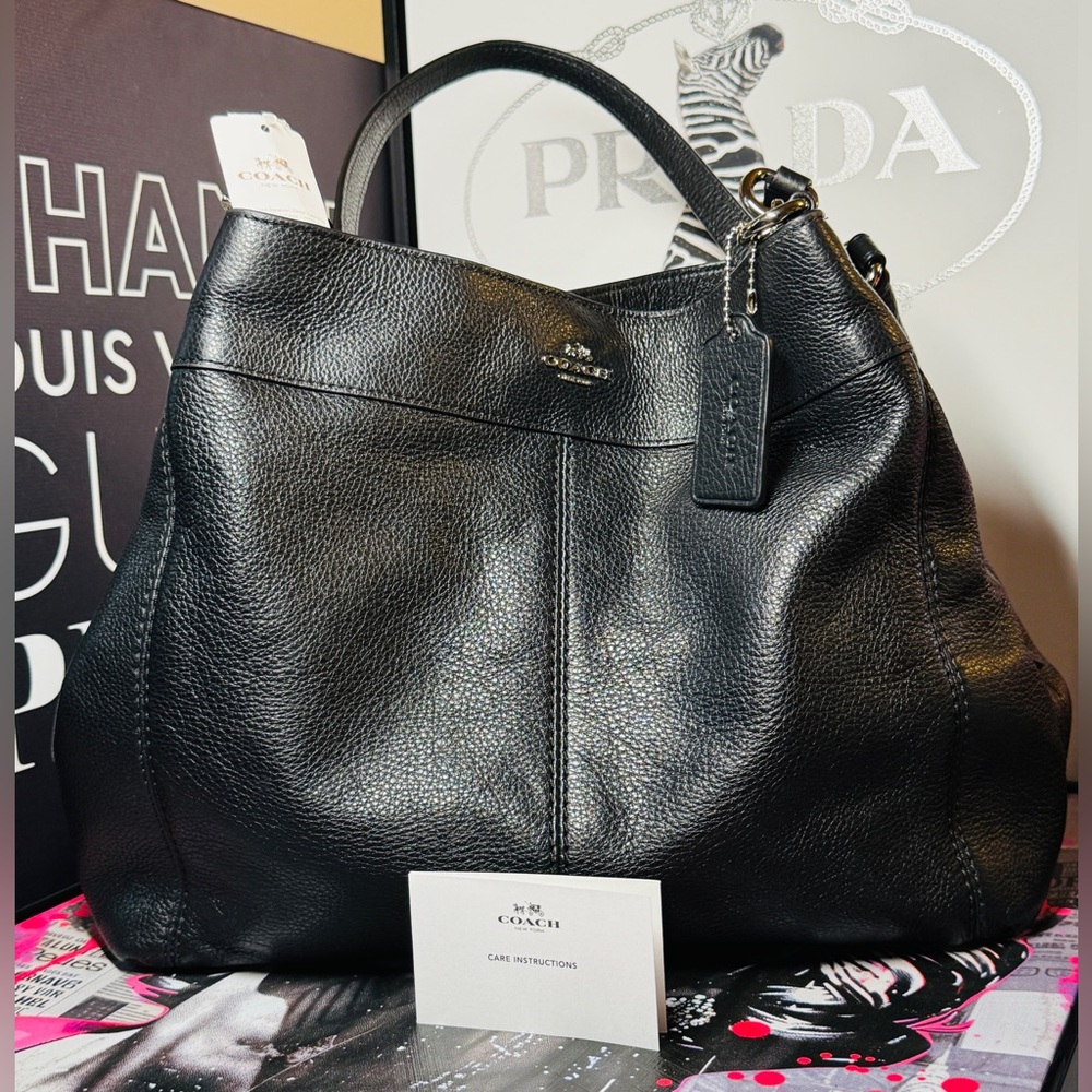 DO NOT BUY-RESERVEDCoach *NWT* Large Lexy Shoulder Bag